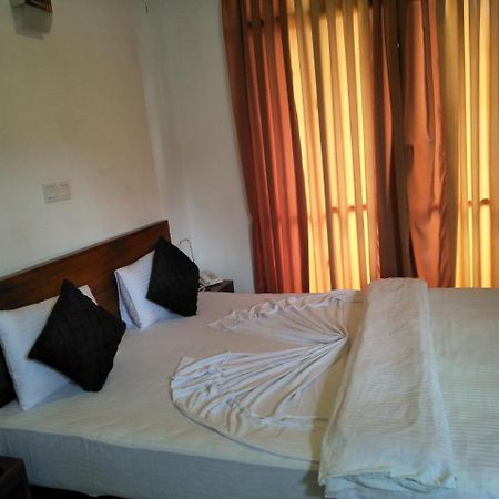 Ella Rock House Hotel Екстериор снимка