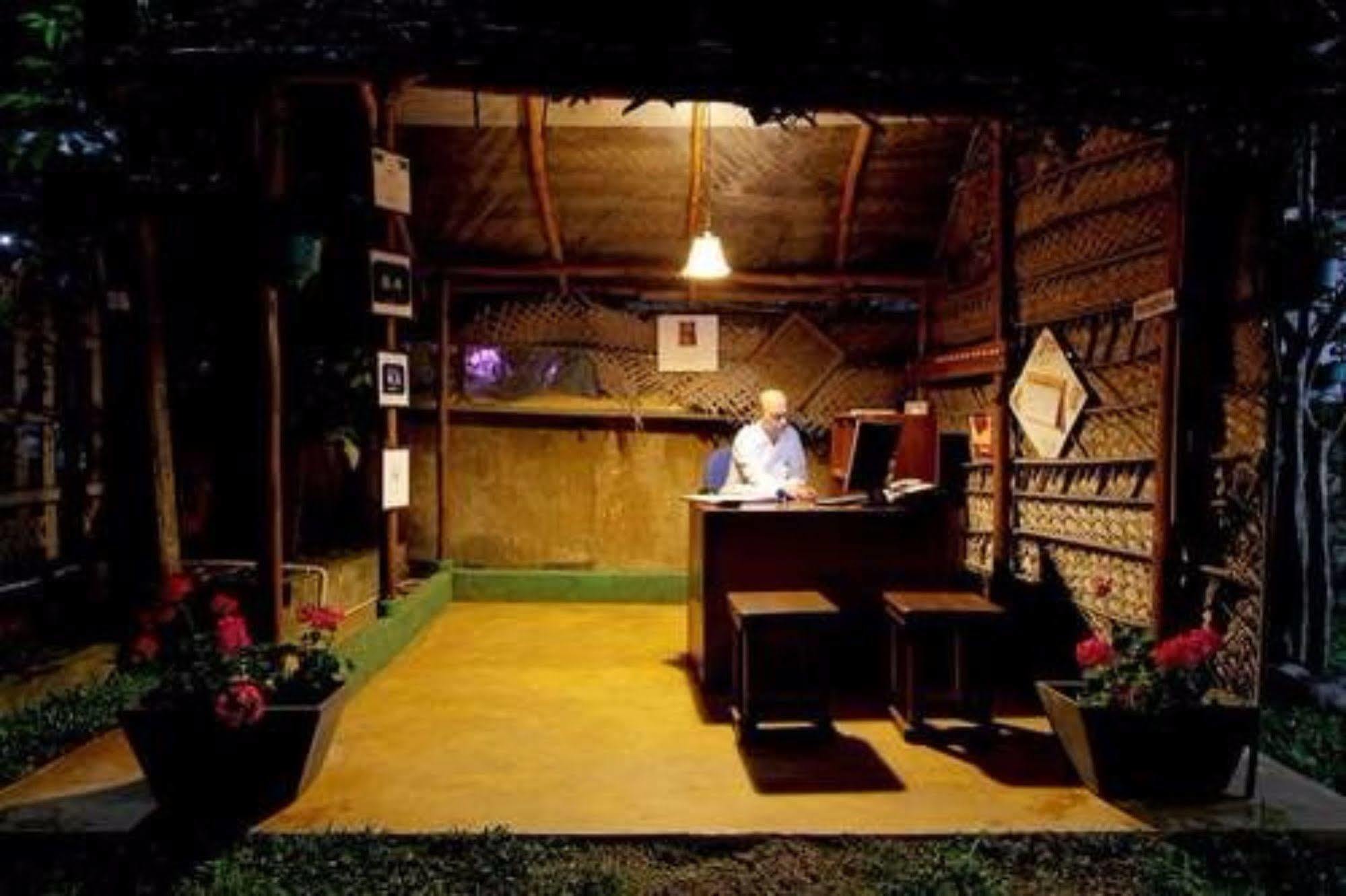 Ella Rock House Hotel Екстериор снимка